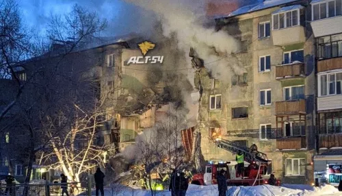 При обрушении дома в Новосибирске погибли пять человек, в том числе ребенок