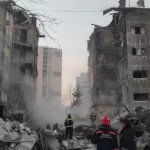 Потерявший семью при взрыве газа новосибирец стал героем Битвы экстрасенсов