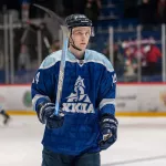 Потерявший почку хоккеист Динамо-Алтай Егор Стронов вернулся в Барнаул