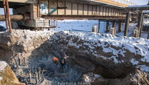 В Барнауле завершили укрепление грунта для опор моста на Новом рынке