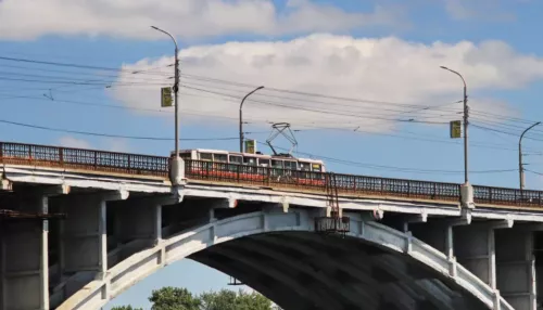 В Бийске на время ремонта коммунального моста трамваи перестанут ходить за реку