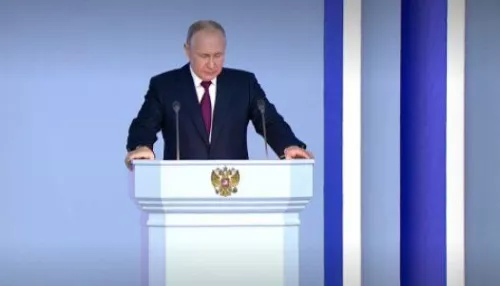Путин заявил, что выборы президента пройдут строго по закону