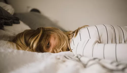 Врач разоблачила самые популярные мифы про сон и рассказала, как быстро засыпать