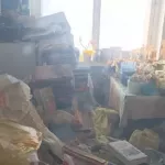Жительница Бийска забила квартиру мусором с помойки