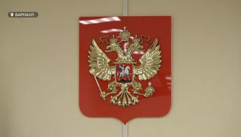 Дело сдавшейся экс-зампрокурора Новосибирской области рассмотрят в Барнауле