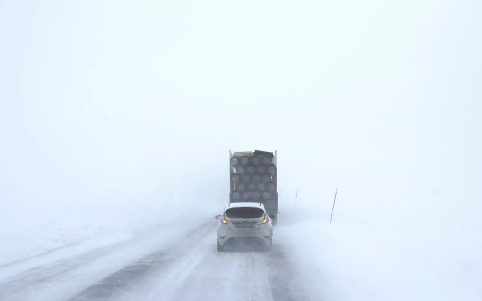 Метели и снежные заносы. В Алтайском крае передали штормовое предупреждение