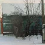 Мэрия Бийска продает бревенчатый домик с печкой за 781 тысячу рублей