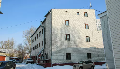 Таможня отремонтирует треснувшее здание в Барнауле и заселит его