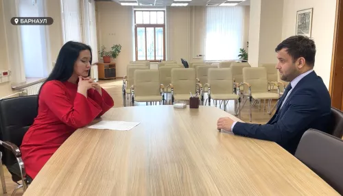Эксперт объяснил жителям Алтайского края, как не попасться на уловки мошенников