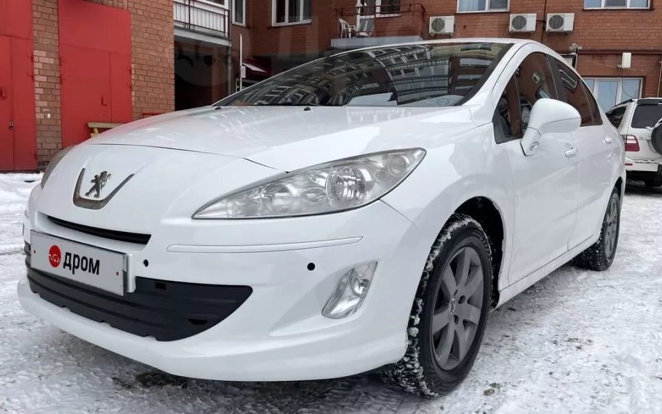 В Барнауле продают комфортный и надежный Peugeot за 625 тысяч рублей