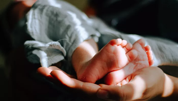В Алтайском крае сразу у двух новорожденных выявили редкий порок сердца