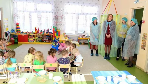В детсадах Барнаула продолжаются проверки организации питания и безопасности
