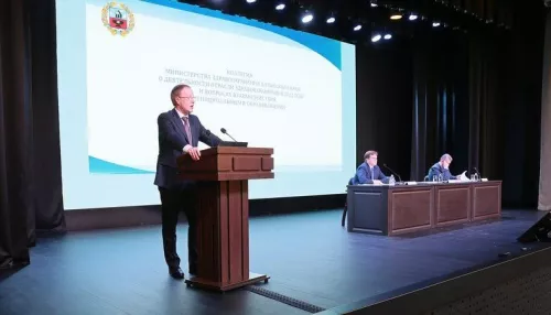 Томенко заявил о попытках заинтересованных сил очернить ситуацию в медицине