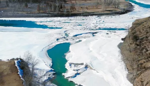Алтайские реки из-за аномального тепла начали вскрываться раньше
