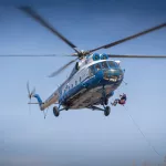 В Барнауле прошла зрелищная тренировка спасателей с участием вертолета. Фото