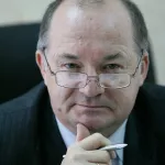 Умер бывший главред газеты Алтайская правда Александр Козлов