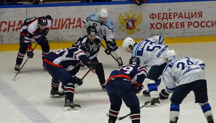 Динамо-Алтай проигрывает Кристаллу в Саратове и возвращает серию в Барнаул
