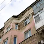 Плешивый фасад. Что мешает любоваться проспектом Ленина в Барнауле
