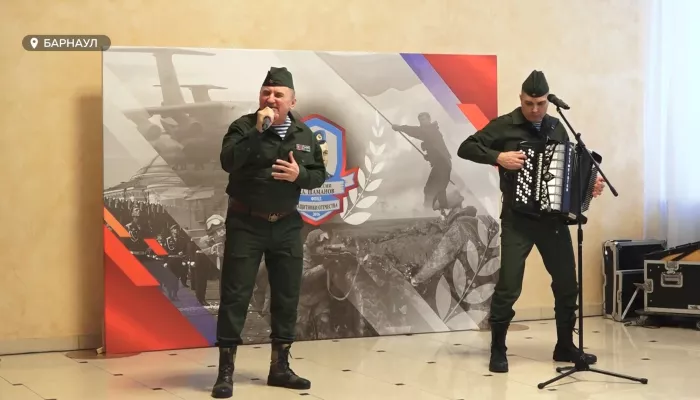 Героизм поколений: в Барнауле прошел концерт памяти участников военных кампаний