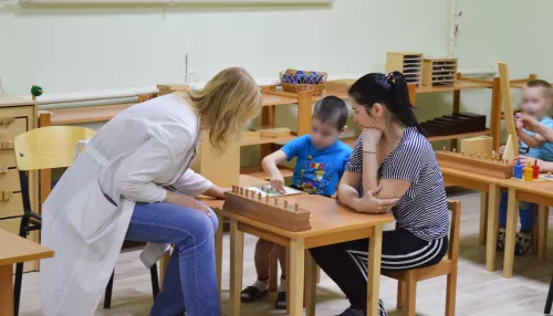 Аутизм – не приговор: как в Барнауле лечат детей с ментальными нарушениями