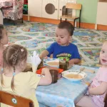 В Барнауле проходят еженедельные проверки безопасности и питания в детских садах