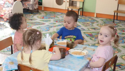 В Барнауле проходят еженедельные проверки безопасности и питания в детских садах