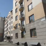 В Барнауле за 31,3 млн рублей продают квартиру в 10 метрах от Изумрудного