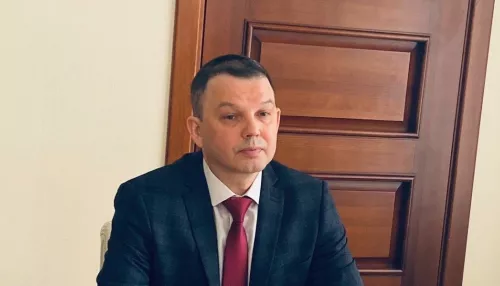 Депутатам представили кандидата на пост главы Железнодорожного района Барнаула