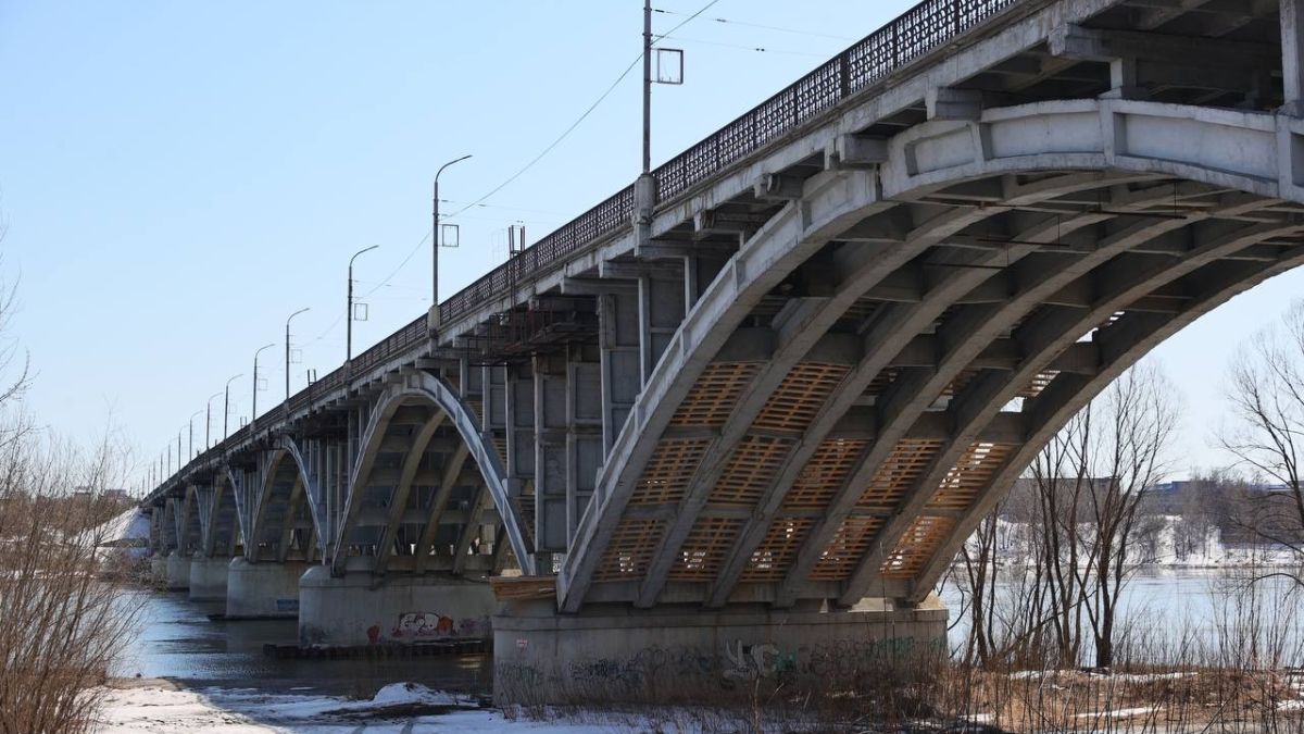 Коммунальный мост в Бийске
