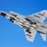 Путин объявил о начале патрулирования МиГ-31 с Кинжалами зоны над Черным морем