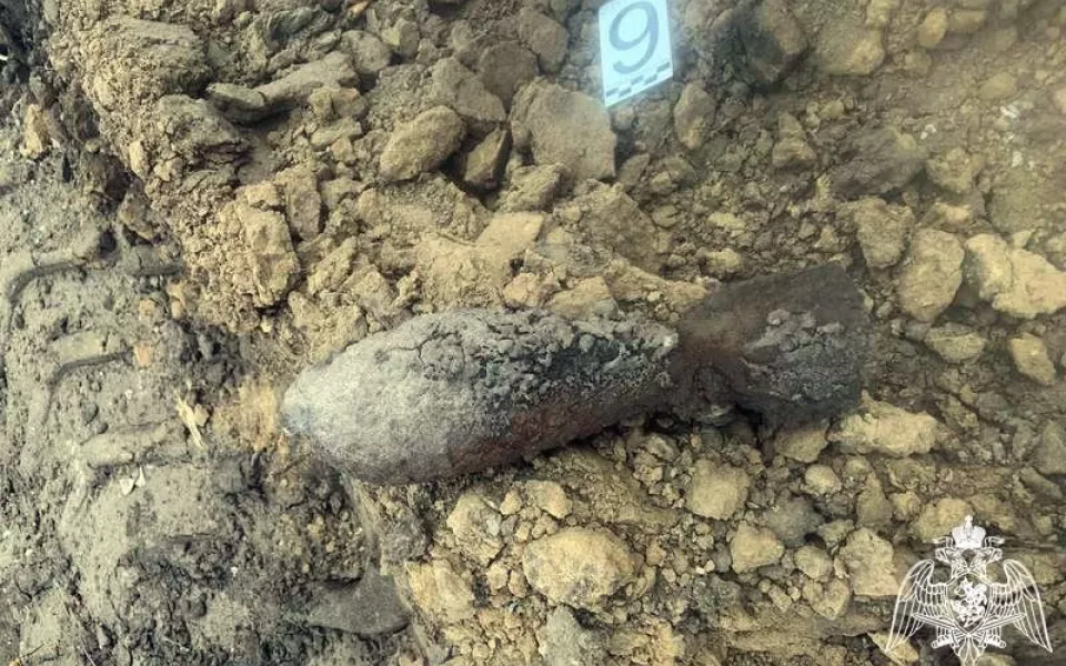 В Барнауле на стройплощадке откопали ржавую минометную мину