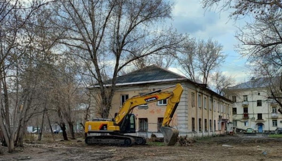 Аварийный дом на проспекте Ленина, 133 сносят в Барнауле - Толк 04.05.2023