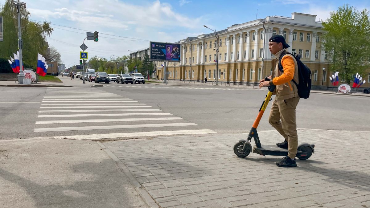 Самокаты на улицах Барнаула