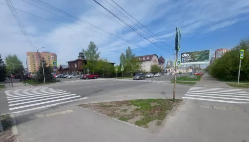 В Барнауле продолжают наносить разметку краской и термопластиком