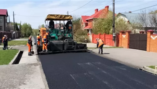 В Барнауле в этом сезоне отремонтировали уже более 6 тысяч квадратов дорог