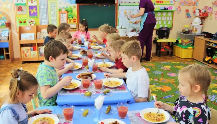 Власти Барнаула объяснили, зачем в городе объединяют детские сады
