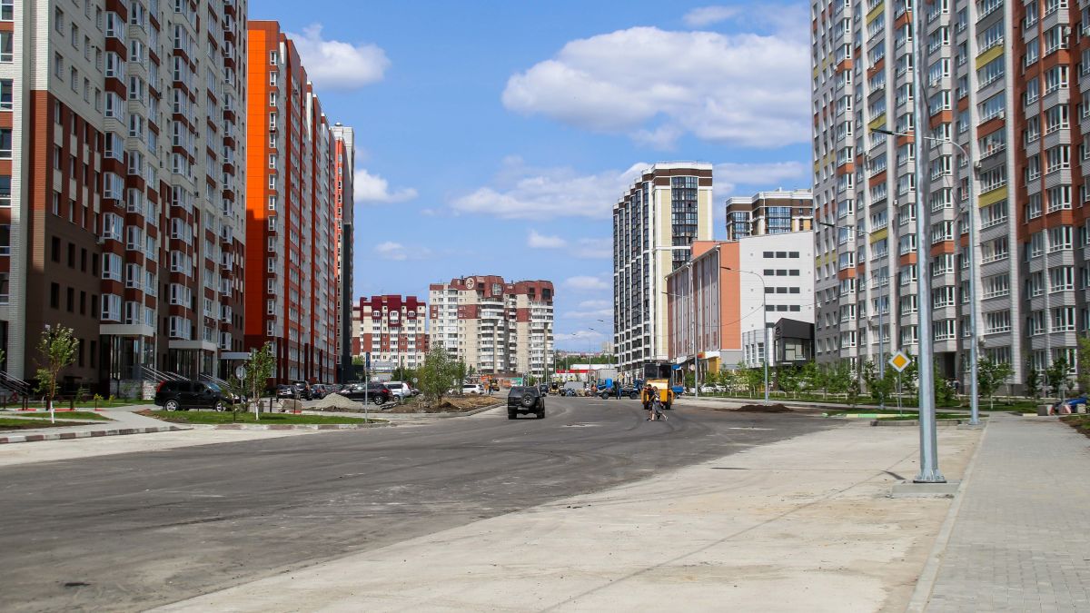 Строительство дороги на улице 65 лет Победы в Барнауле 