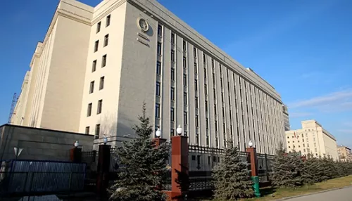 СМИ: в здании минобороны РФ в Москве произошло задымление
