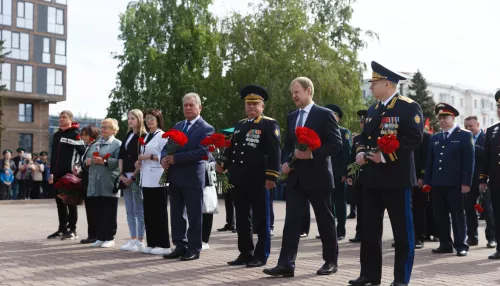 Виктор Томенко посетил мероприятия в честь 105-летия Пограничной службы ФСБ РФ