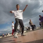 На набережной Оби прошел зрелищный танцевальный батл. Фото