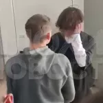 На Алтае подросток в школьном туалете избил знакомого из-за вейпа
