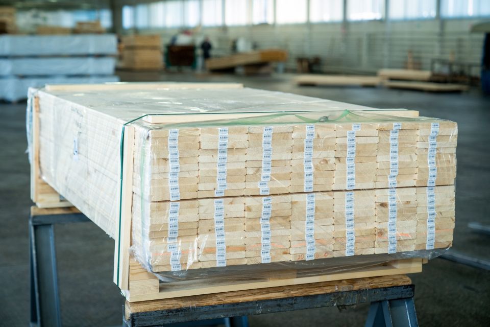 Цех деревообработки в с. Павловск