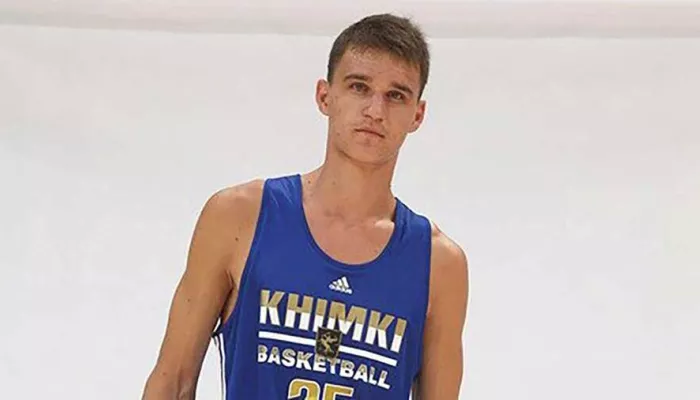 Один из самых высоких баскетболистов России умер в возрасте 29 лет