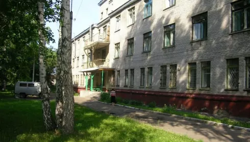 В Барнауле за 10 млн рублей отремонтируют горбольницу №10