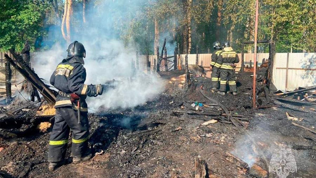 Пожар в дачном доме в Новосибирске