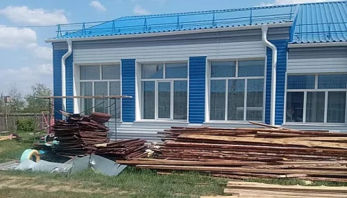 В Алтайском крае на ремонт сельской школы выделили 27 млн рублей