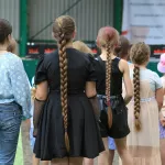 В Барнауле выбрали прекрасных обладательниц самых длинных кос