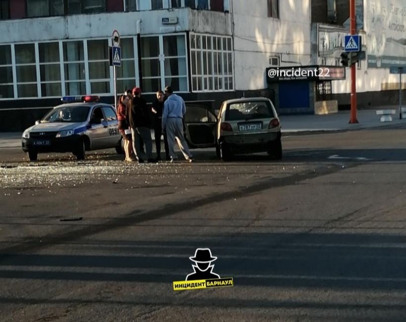  Фото:Дмитрий, Анастасия и Степан/"Инцидент Барнаул"