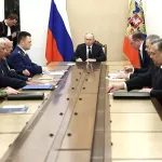Путин провел совещание с руководителями силовых ведомств