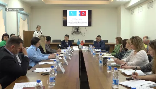 Алтайский край и Сахалинская область будут наращивать сотрудничество